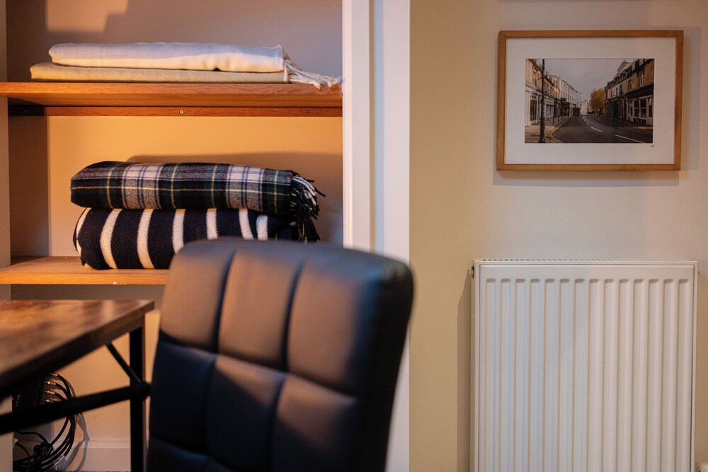 Coach House - Lovely Home in Cheltenham