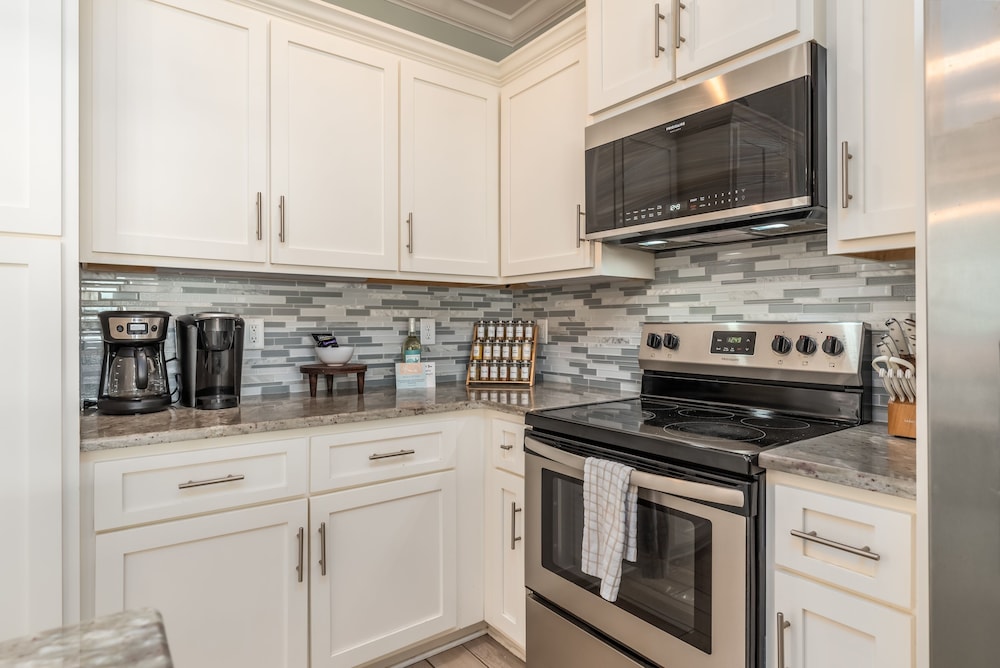 Still Waters - 2415 Bienville Blvd 4 Bedroom Home