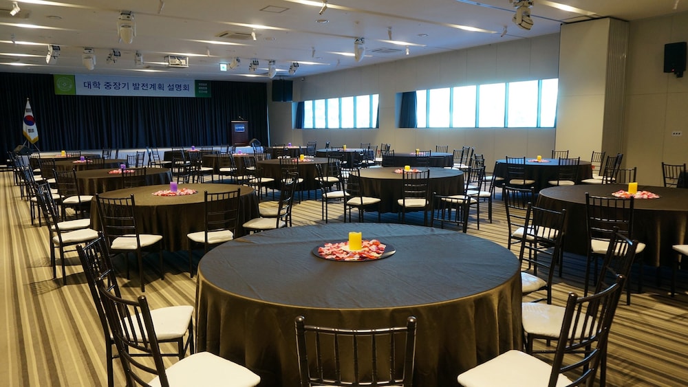 Venezia Hotel and Suite 104
