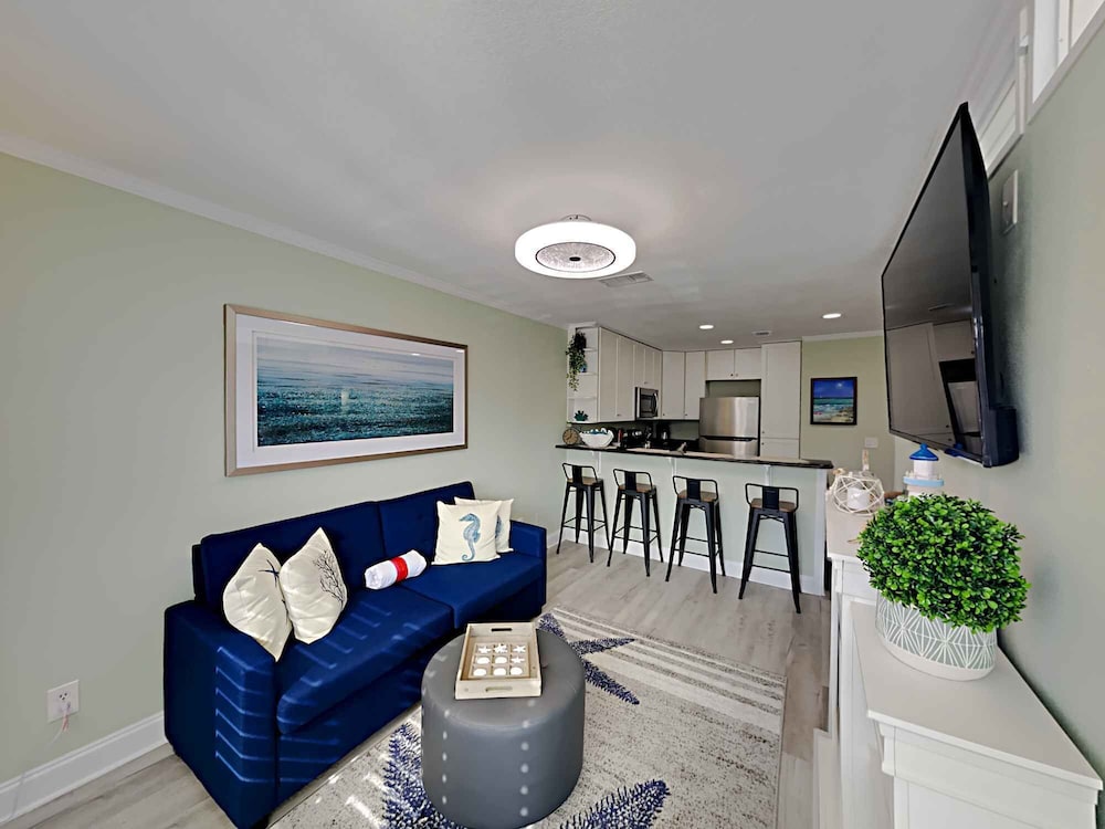 Canal Place II #105 - Waters Cove view 3