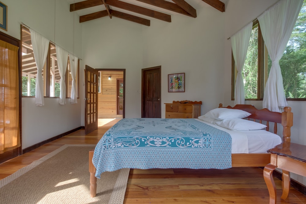 Belize Vacations - Sweet Songs Jungle Lodge, a Muy'Ono Resort - Property Image 8