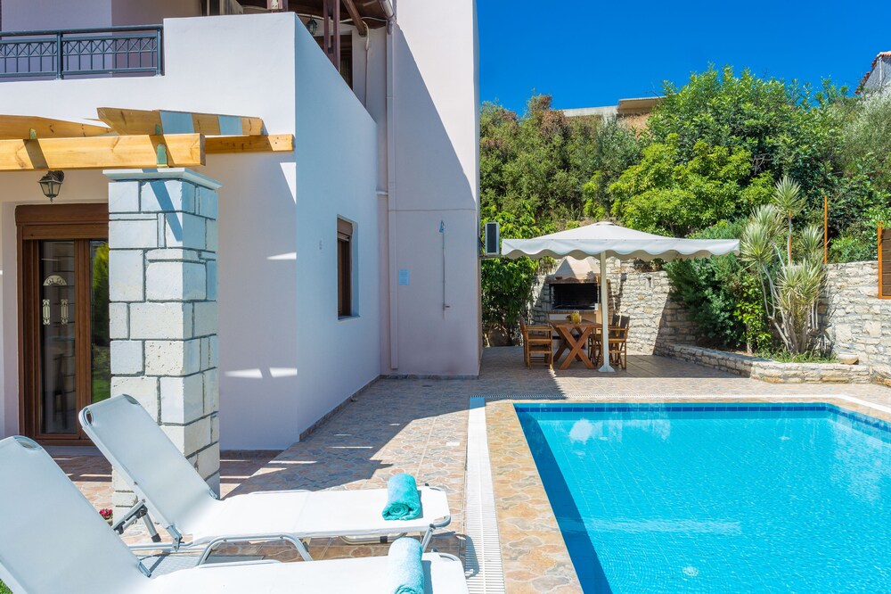 Villa Roumeli