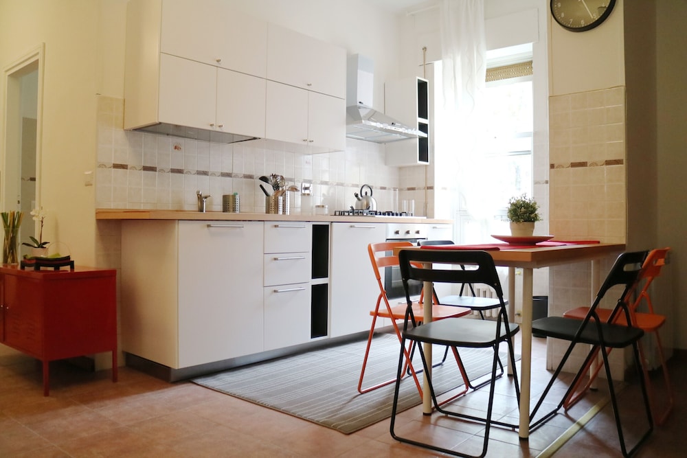Kamchu Apartments Room With Balcony Viale Libia