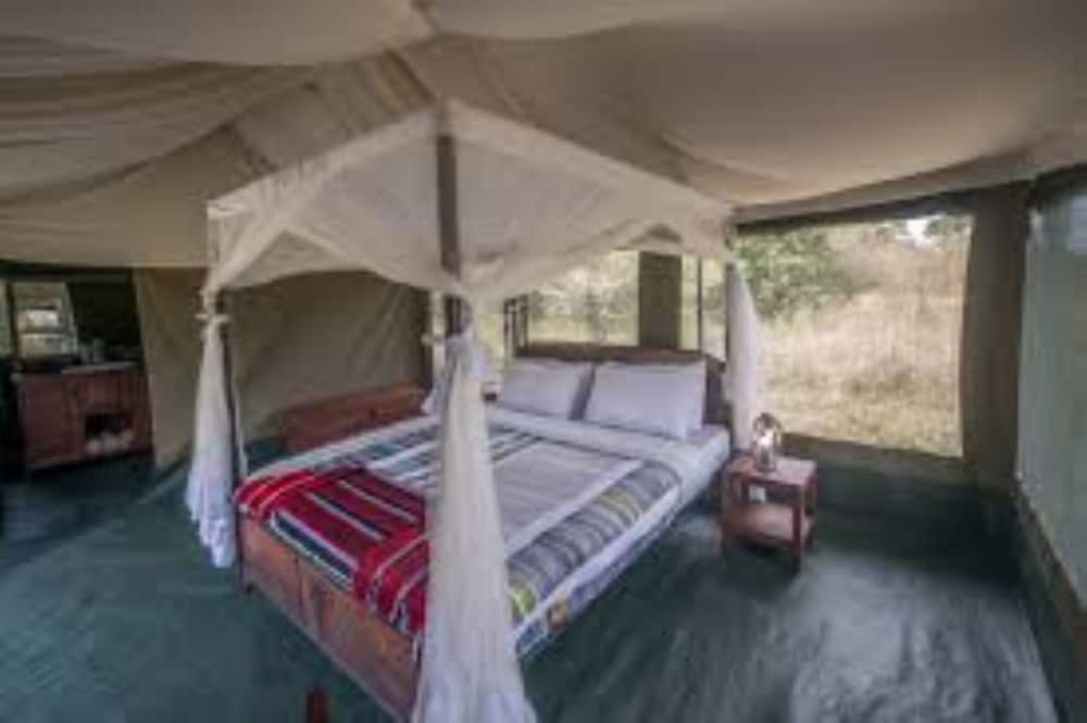 Acacia Migration Camp Ndutu view 5