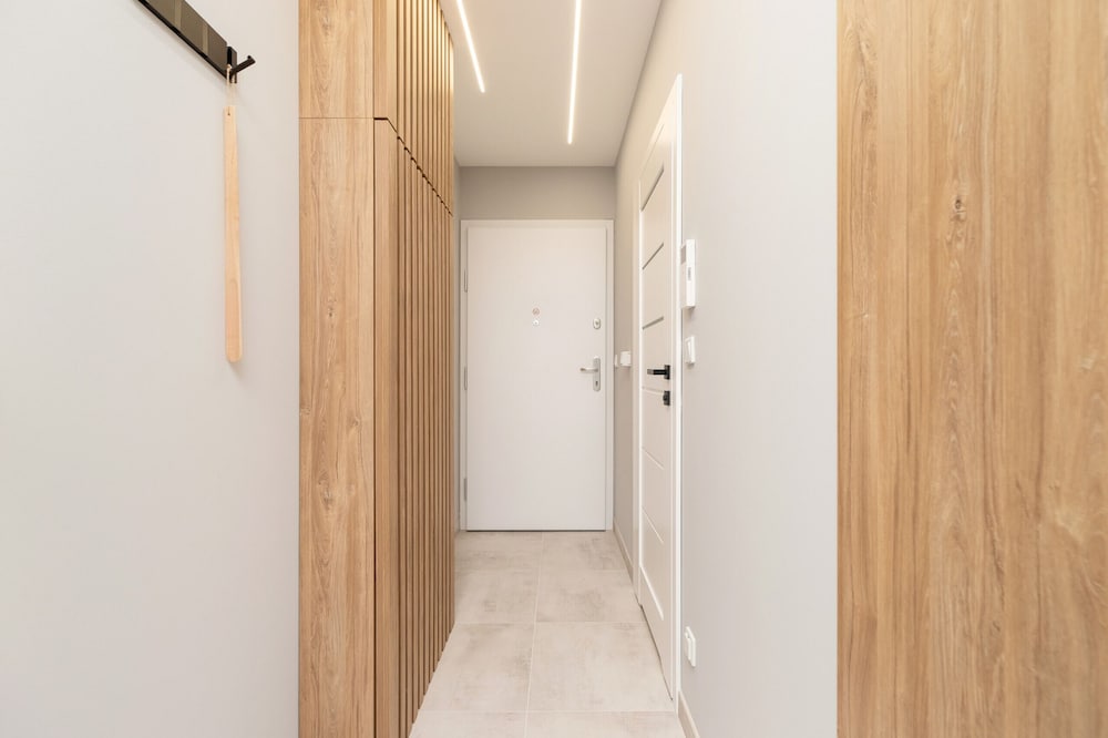 Studio Kraków Długosza by Renters view 2