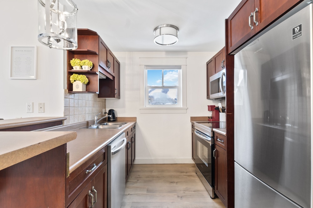 Rivergrass Condos