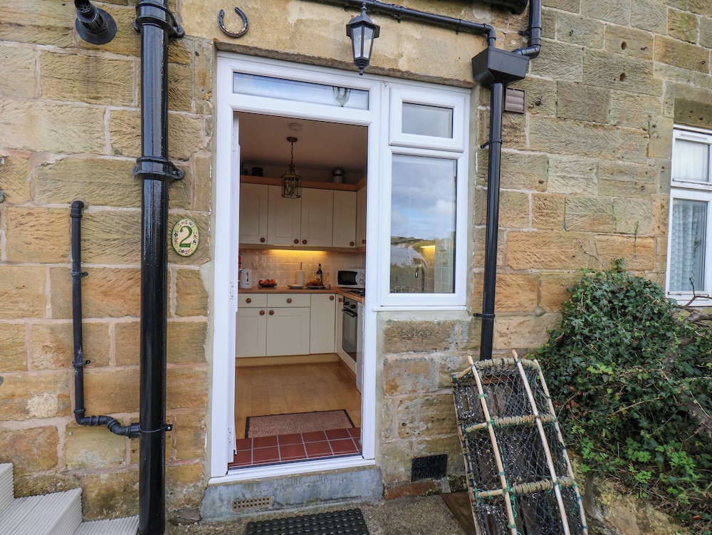 Maypole Cottage