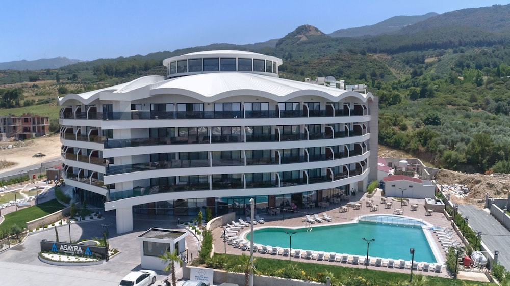 Hotel Aqua Mount Hotel Thermal Spa Hot Spring - Image 1