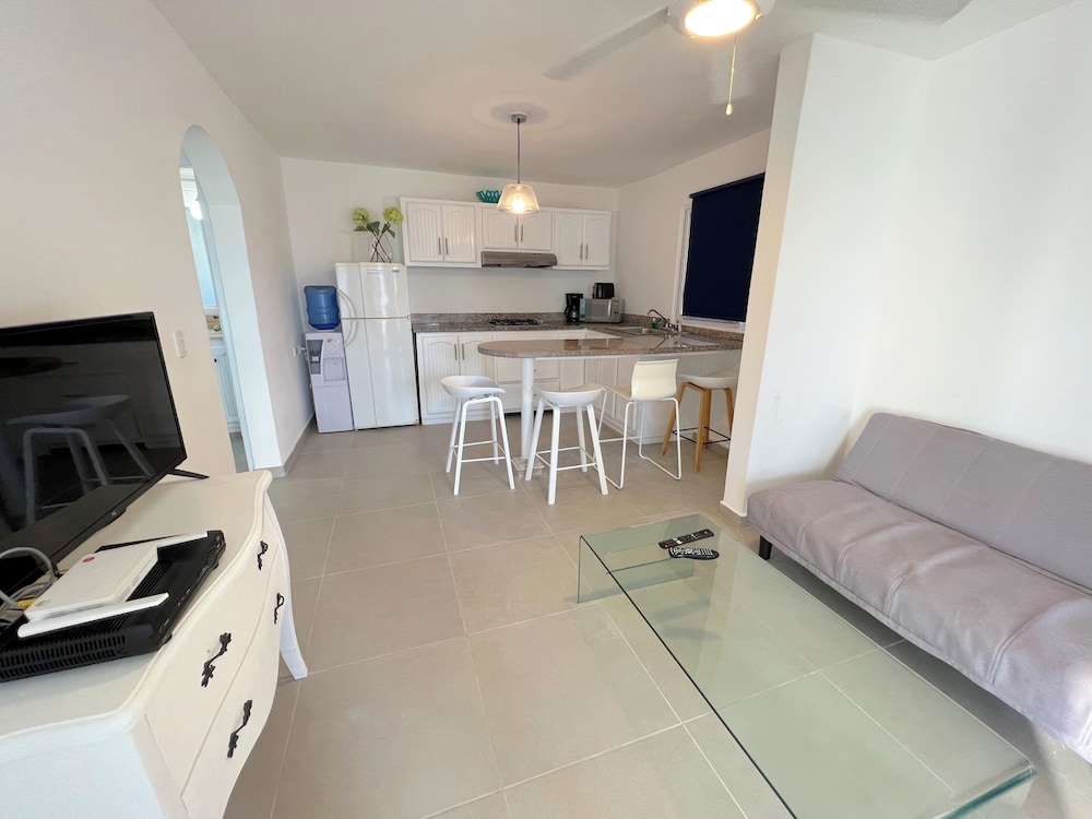 TROPICAL VILLAS playa LOS CORALES
