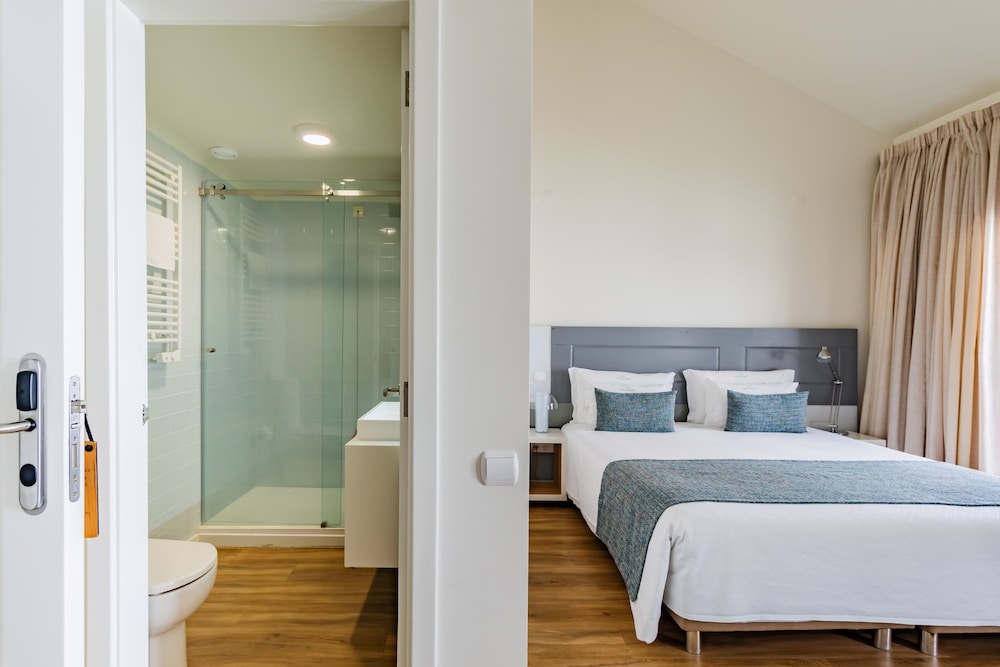 Porta da Arrábida Suites