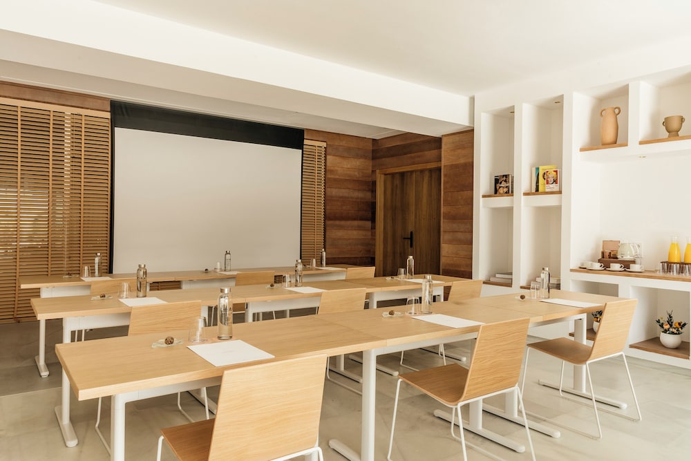 El Careyes Club & Residences