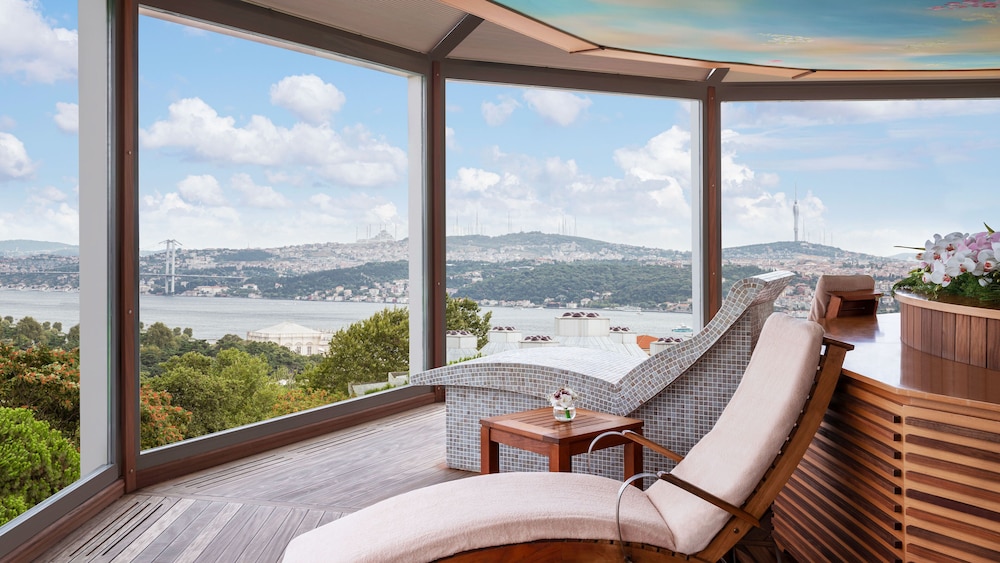 InterContinental Istanbul by IHG - Image 32