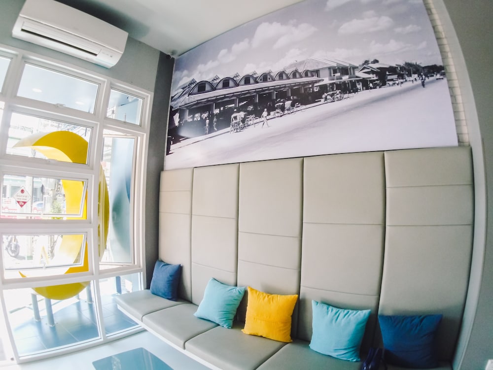 The Moon Hostel Hua Hin