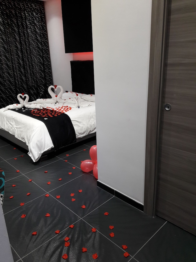 Al Campanile H. Napoli Centro by ClaPa Group Dislocated Hospitality