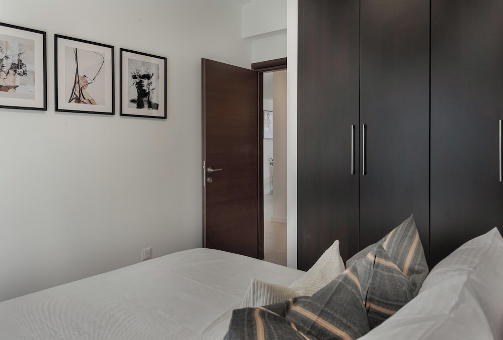 Phaedrus Living: Travertine Residences 101