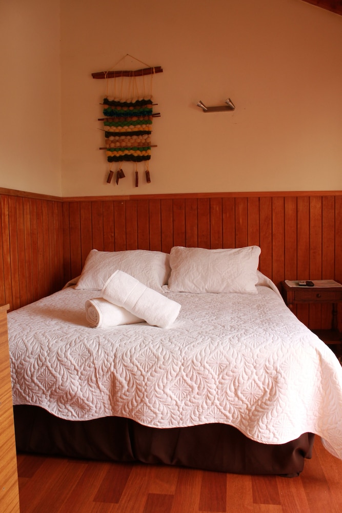 Hosteria y Camping del Bosque Pucón