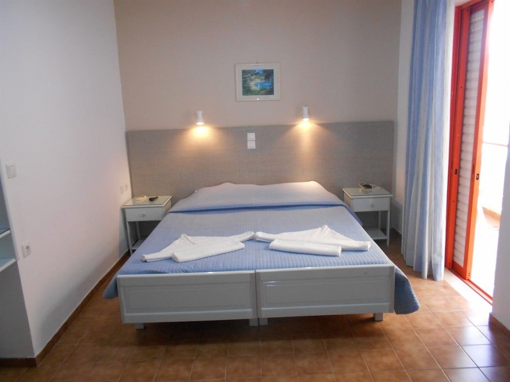 Ilona Apartments
