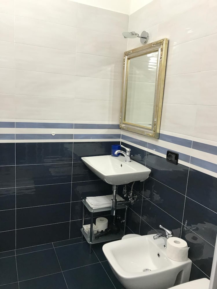 Sandra Villa Rooms photo 5