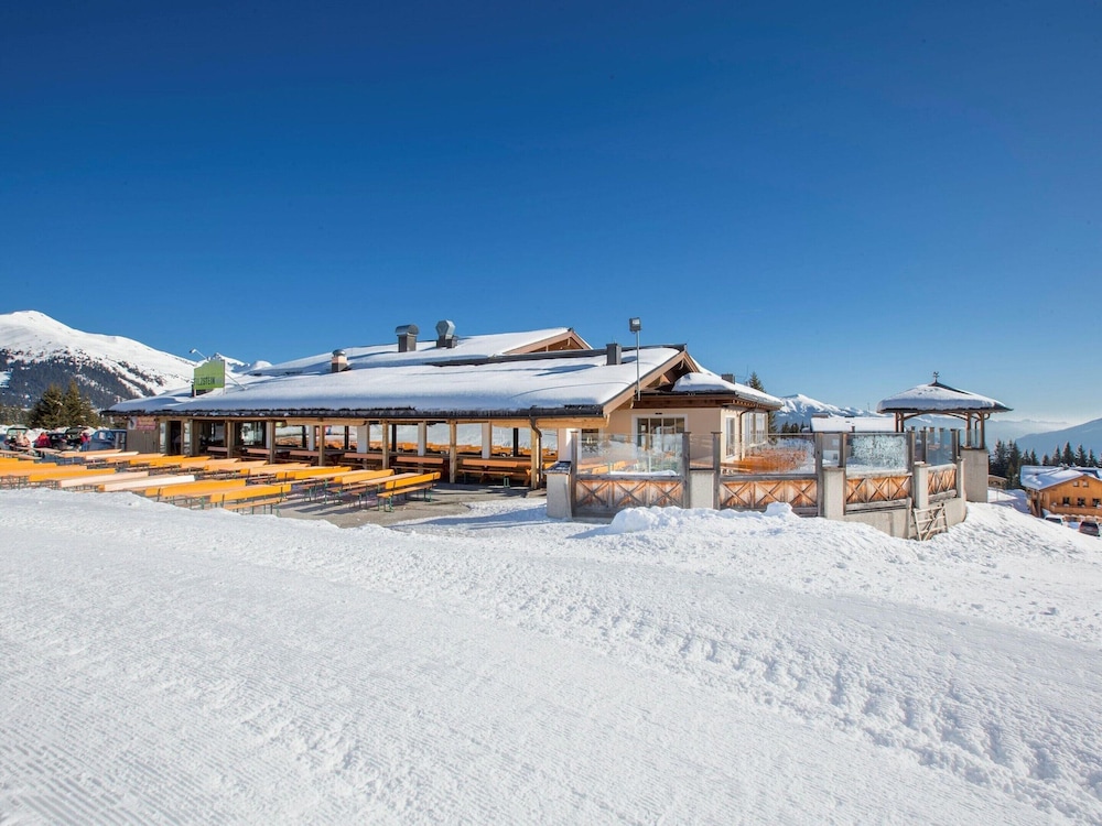 Apartment in Hochkrimml Near Ski Slopes