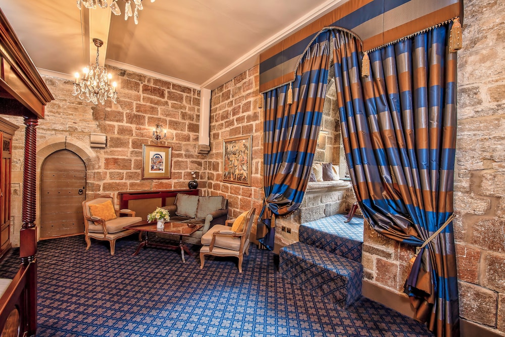 Langley Castle Hotel
