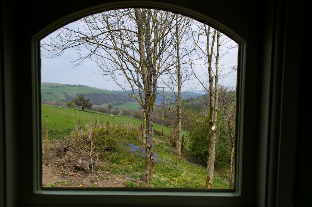 Llethrau Farm