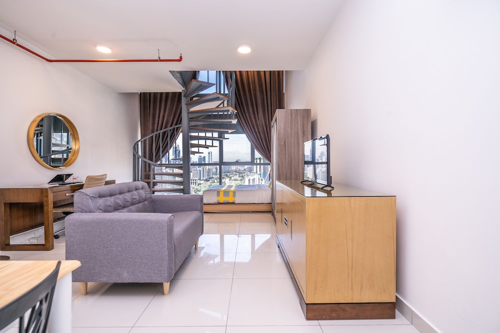 OYO Home 89599 Beautiful 2br 3 Towers