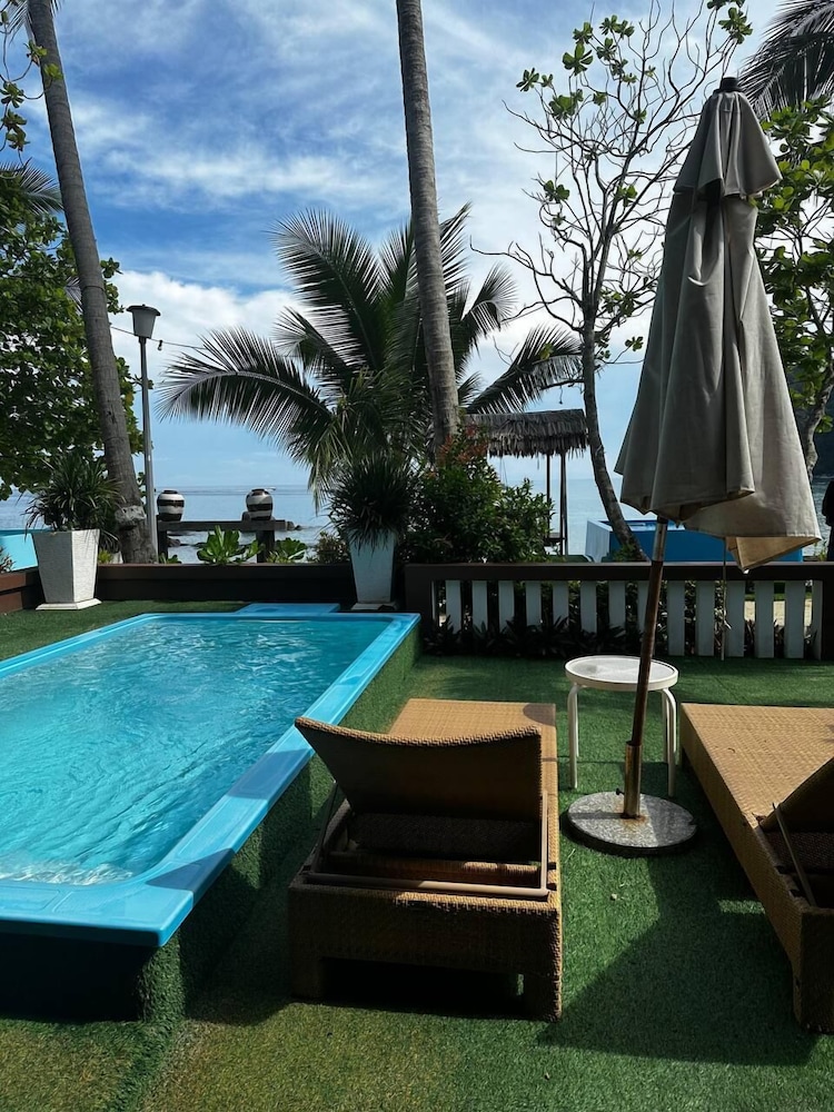 Perhentian Island Coralview Resort
