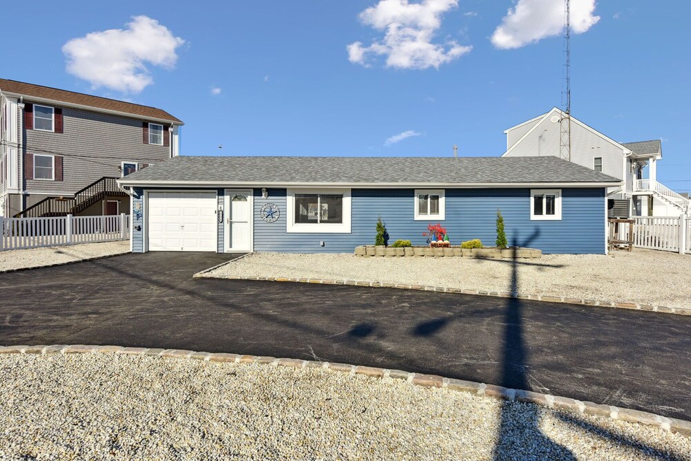 Waterfront Beach House view 5