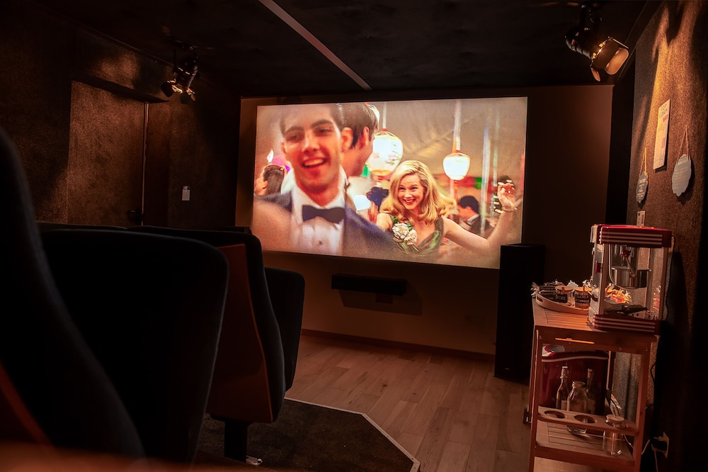 Cinéma Enchanté - cinéma & bain nordique