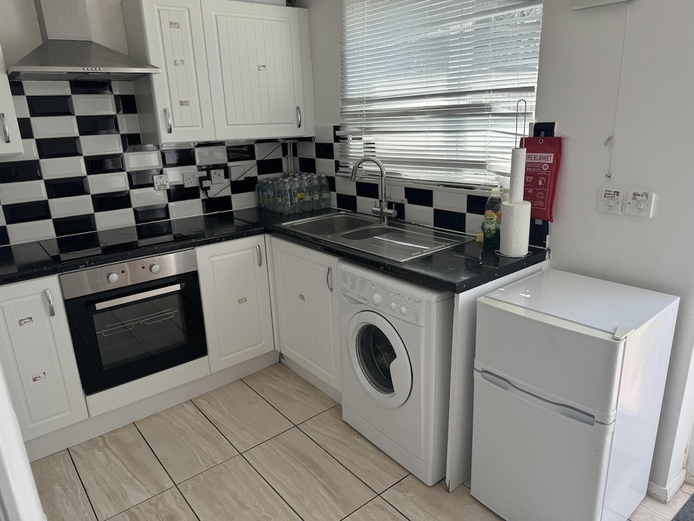 Luxury London Apartment With 3 Bedrooms