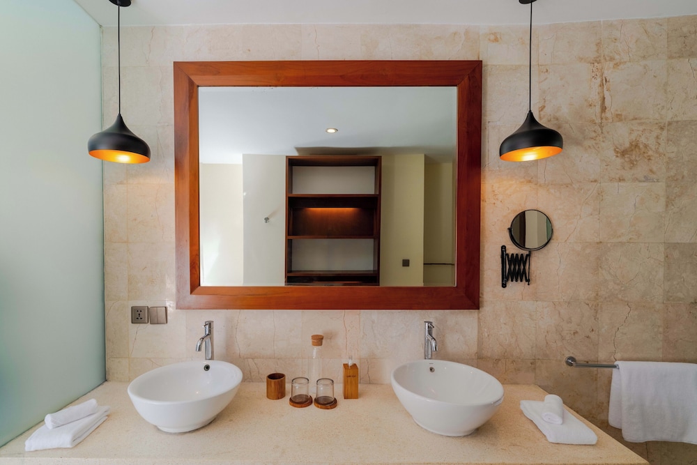 Villa Boholuma by Pertama Management