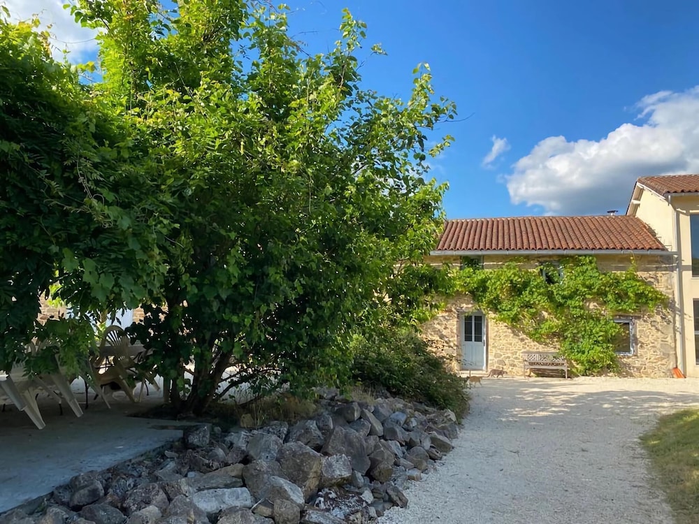 Comfortable and Cozy Cottage With Large Terrace view 5
