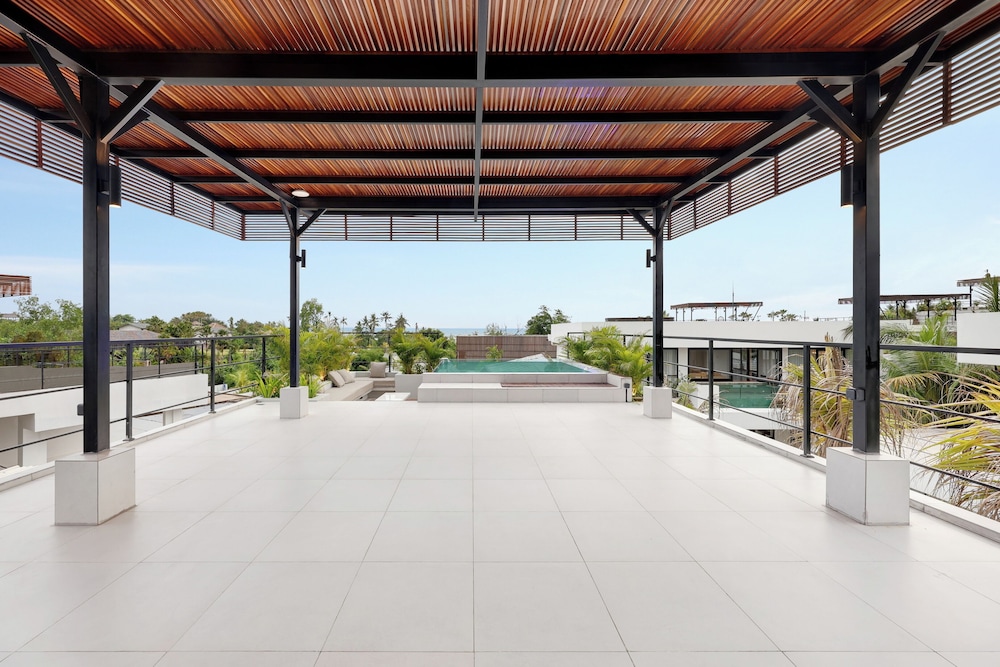 Baliwood Residence Villas II