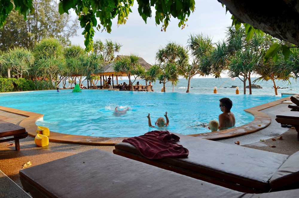 Lanta Miami Resort