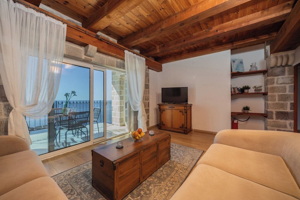 Olive Resort