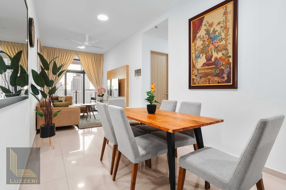 Legasi Kampung Bharu Guesthouse