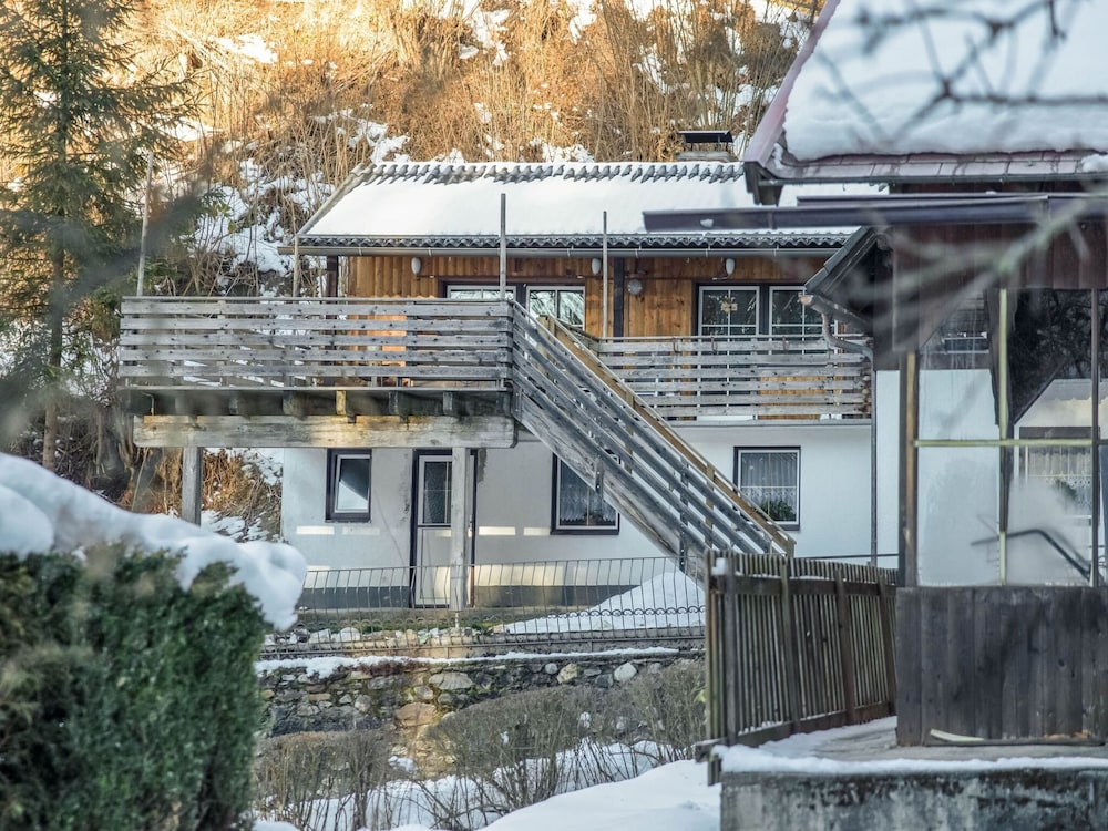 Apartment Feld am See Near Ski Slopes