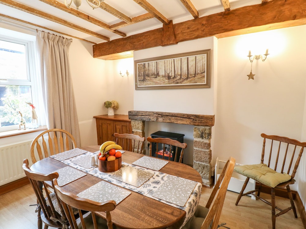 Hallbrook Cottage