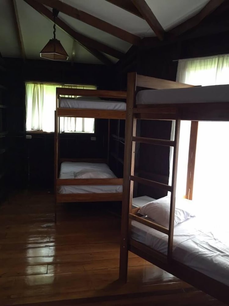 Manuel Antonio Hostel Resort