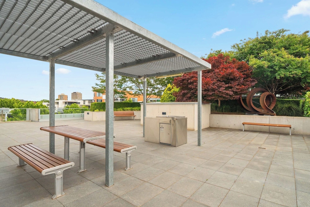 Tranquil 1-bed Apartment in Kingston Foreshore