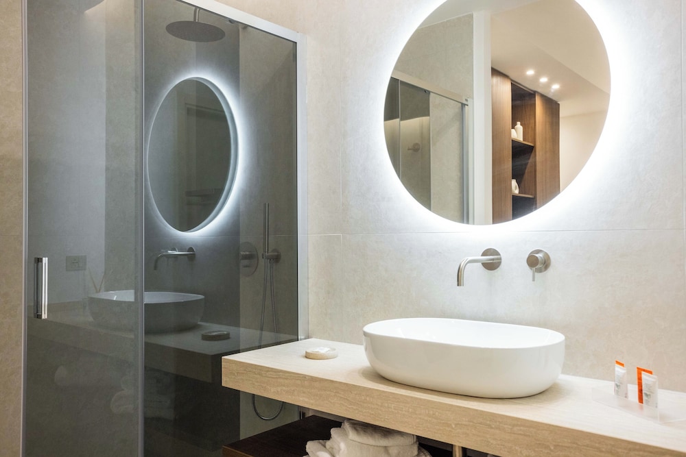 Nora's Suites