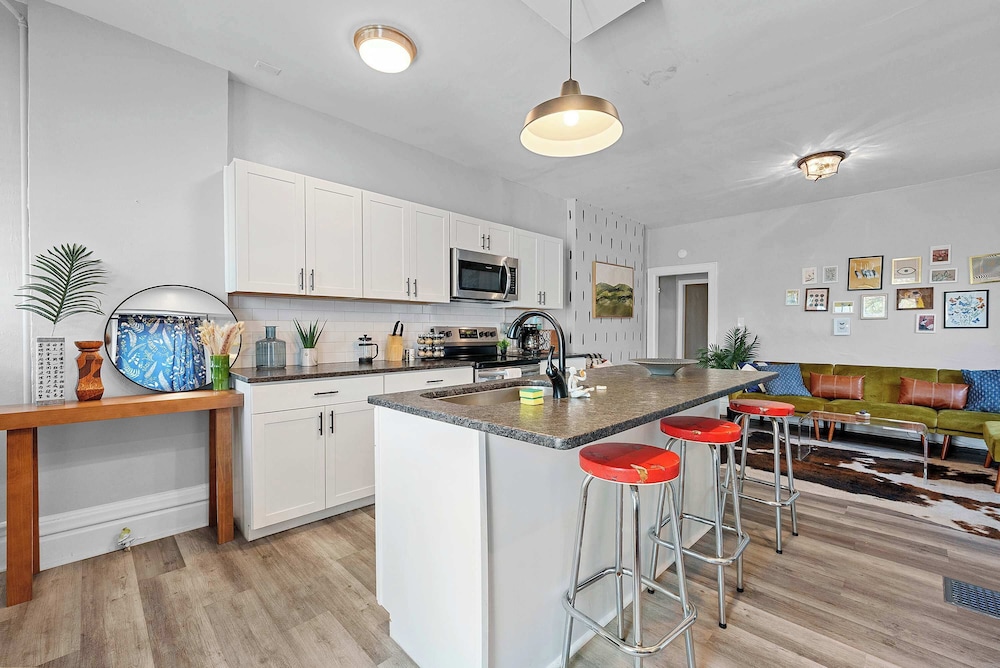 Merion Village Residences 1164