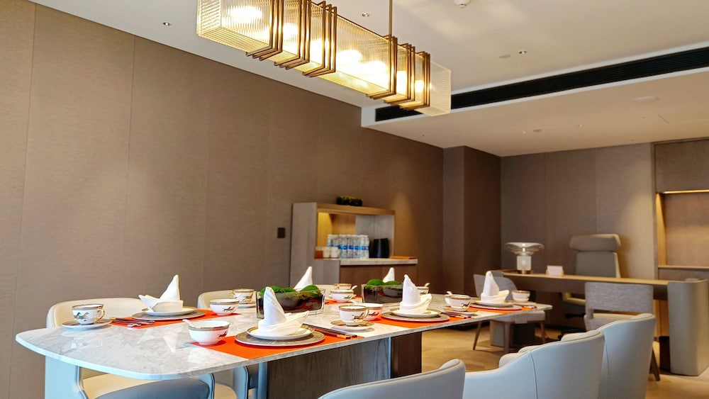Hohhot Vacations - Crowne Plaza Hohhot City Center, An IHG Hotel - Property Image 18