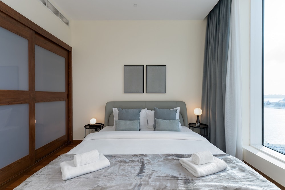 Stunning 3BR at the Palm w Beach Access