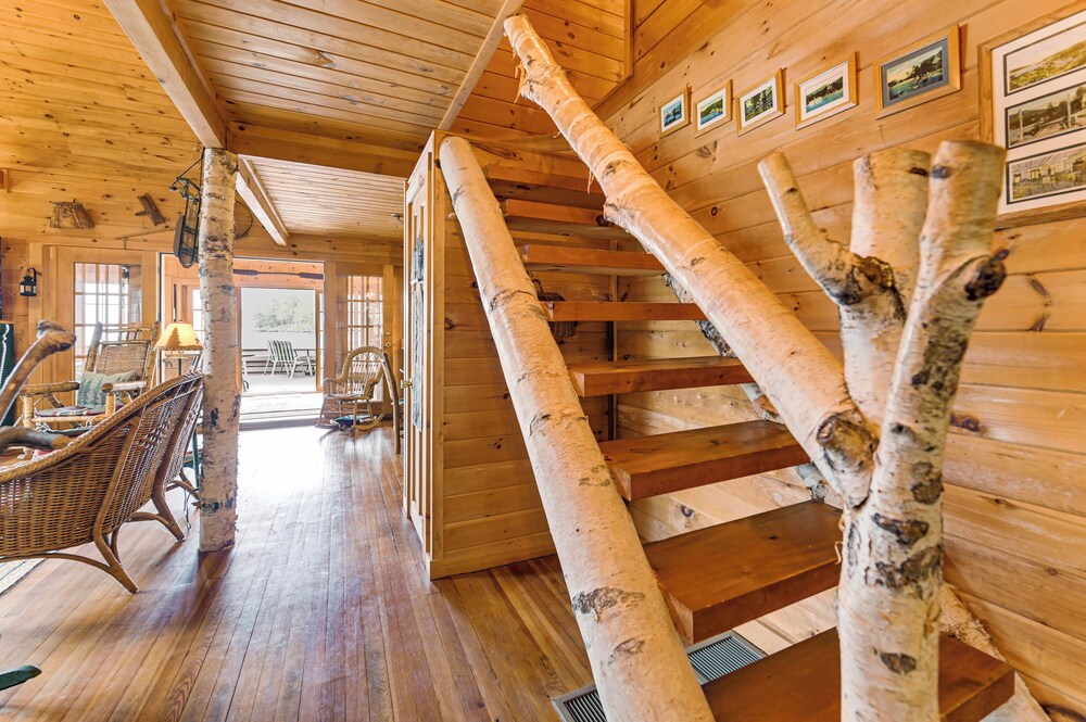 Lakefront Adirondacks Home: Lake George Oasis!