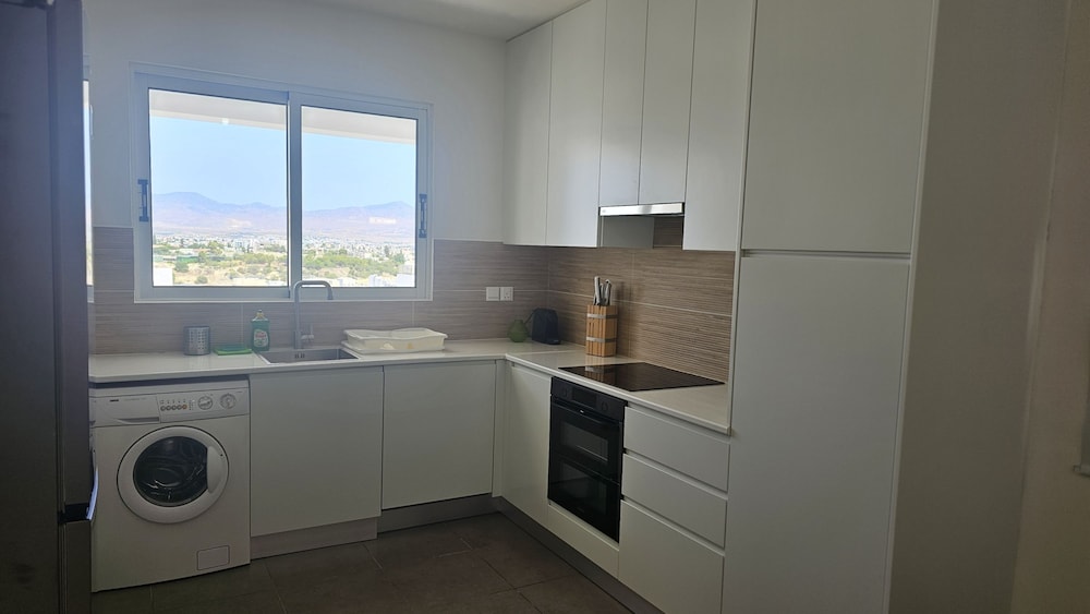 56 NIC - Stay Space View Apartment