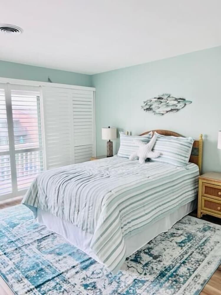 Ocean Pointe 10