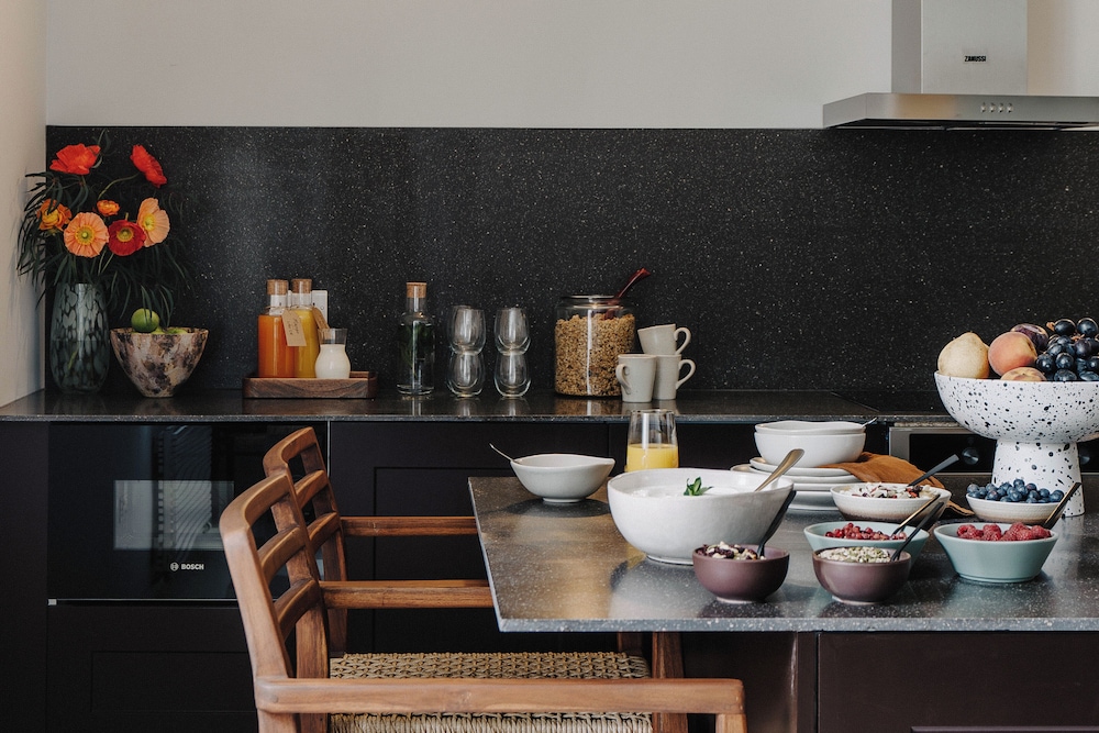 Mason & Fifth, Primrose Hill