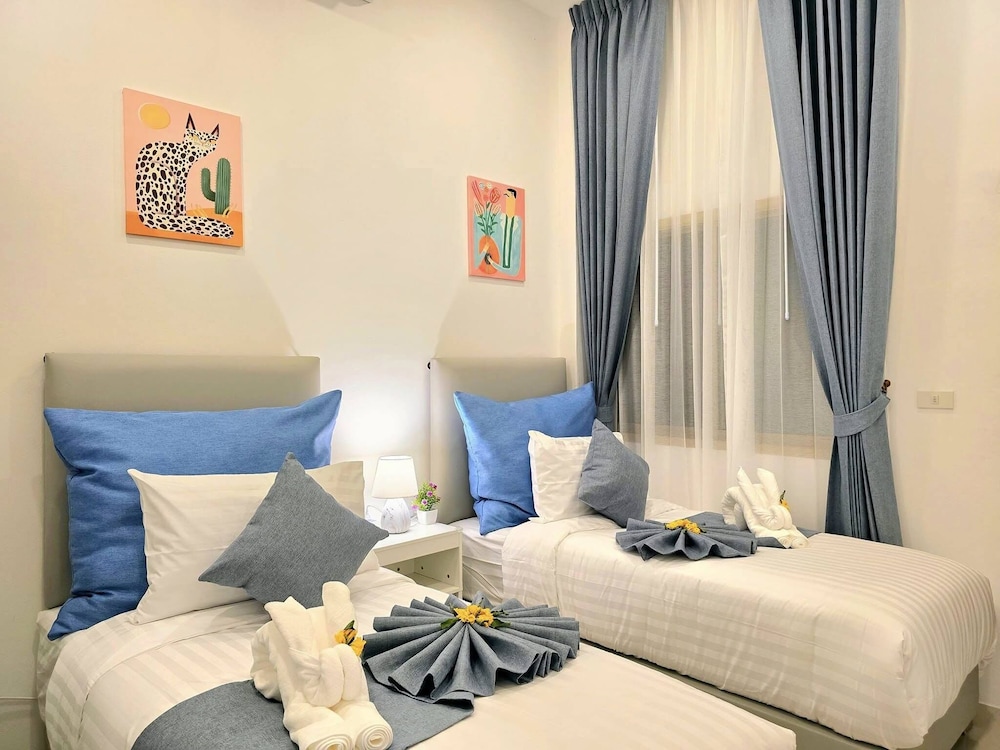 Lux Sila Pool Villa 3 Bedrooms 4 Beds