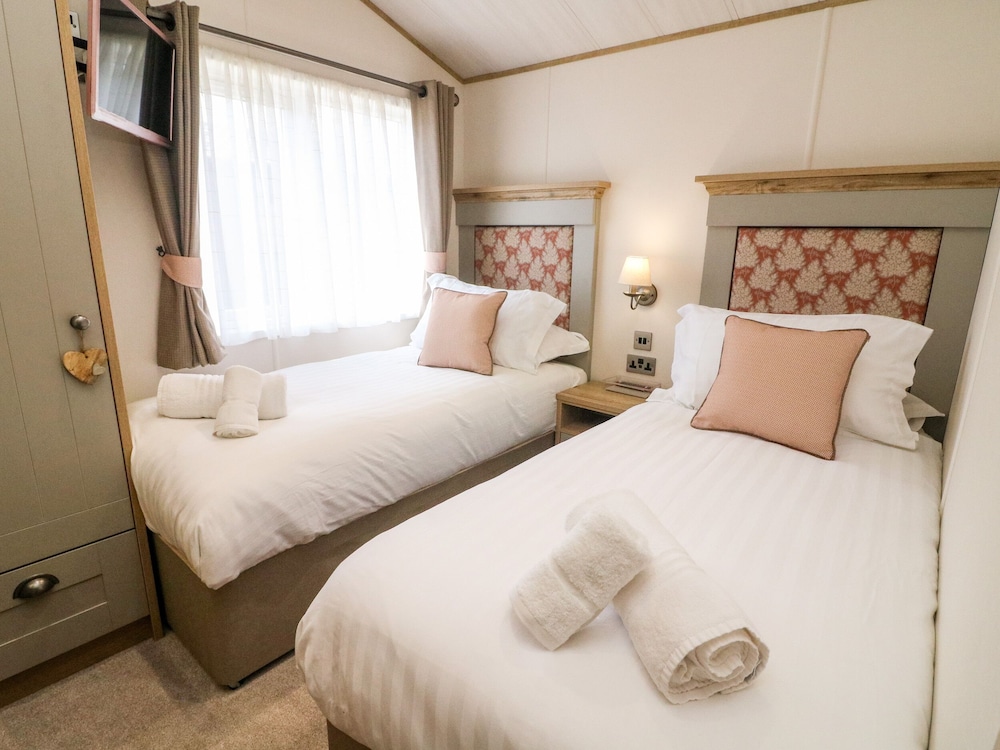 Curlew Lodge